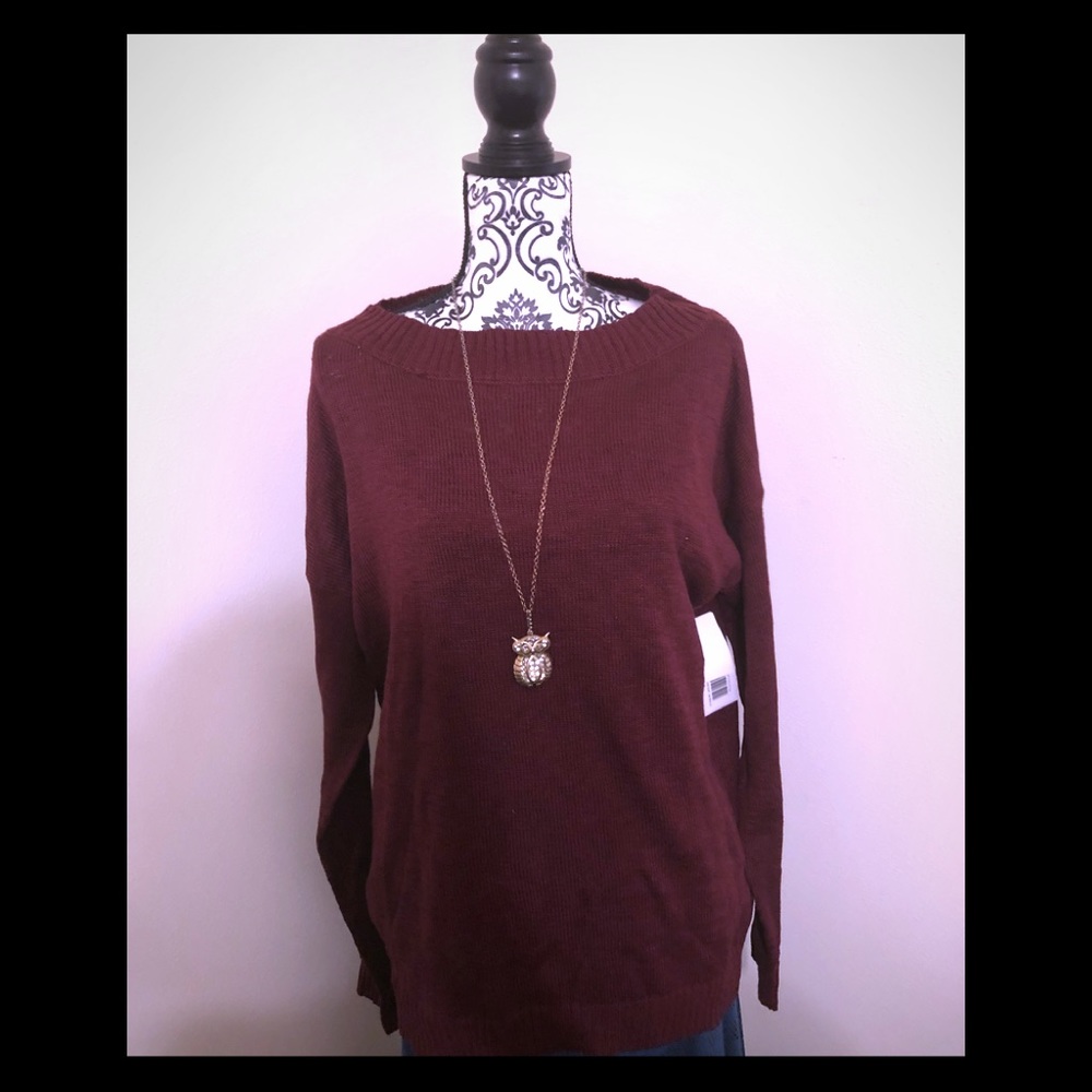 JustFab Maroon sweater Size 1x plus